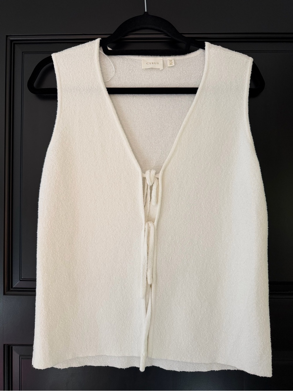 CYRUS Cream Tie-Front Sleeveless Knit Top